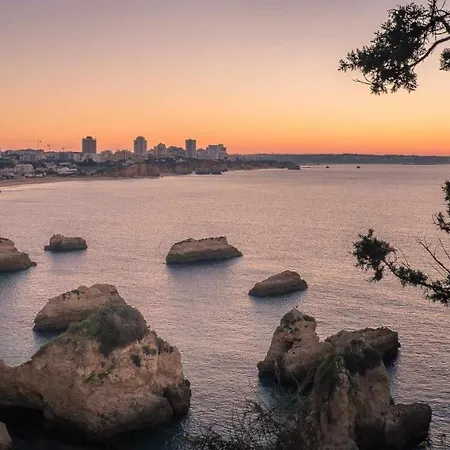 Torre Da Rocha Frente Ao Mar Lägenhet Portimão