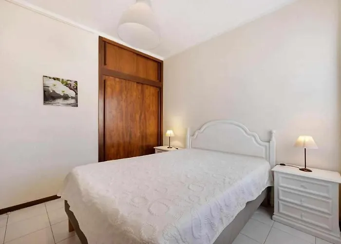 托雷达罗沙公寓 * 波尔蒂芒