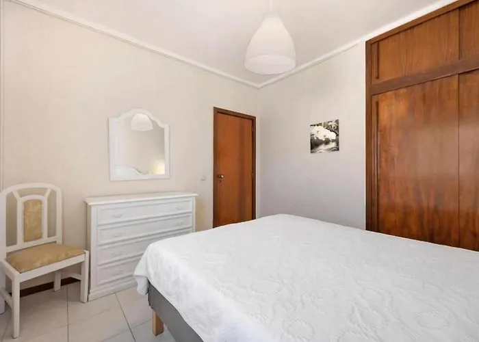 托雷达罗沙公寓 波尔蒂芒