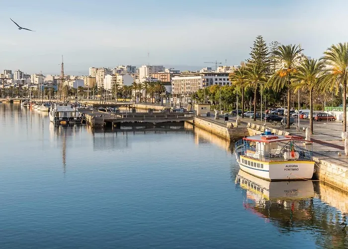 托雷达罗沙公寓 * 波尔蒂芒